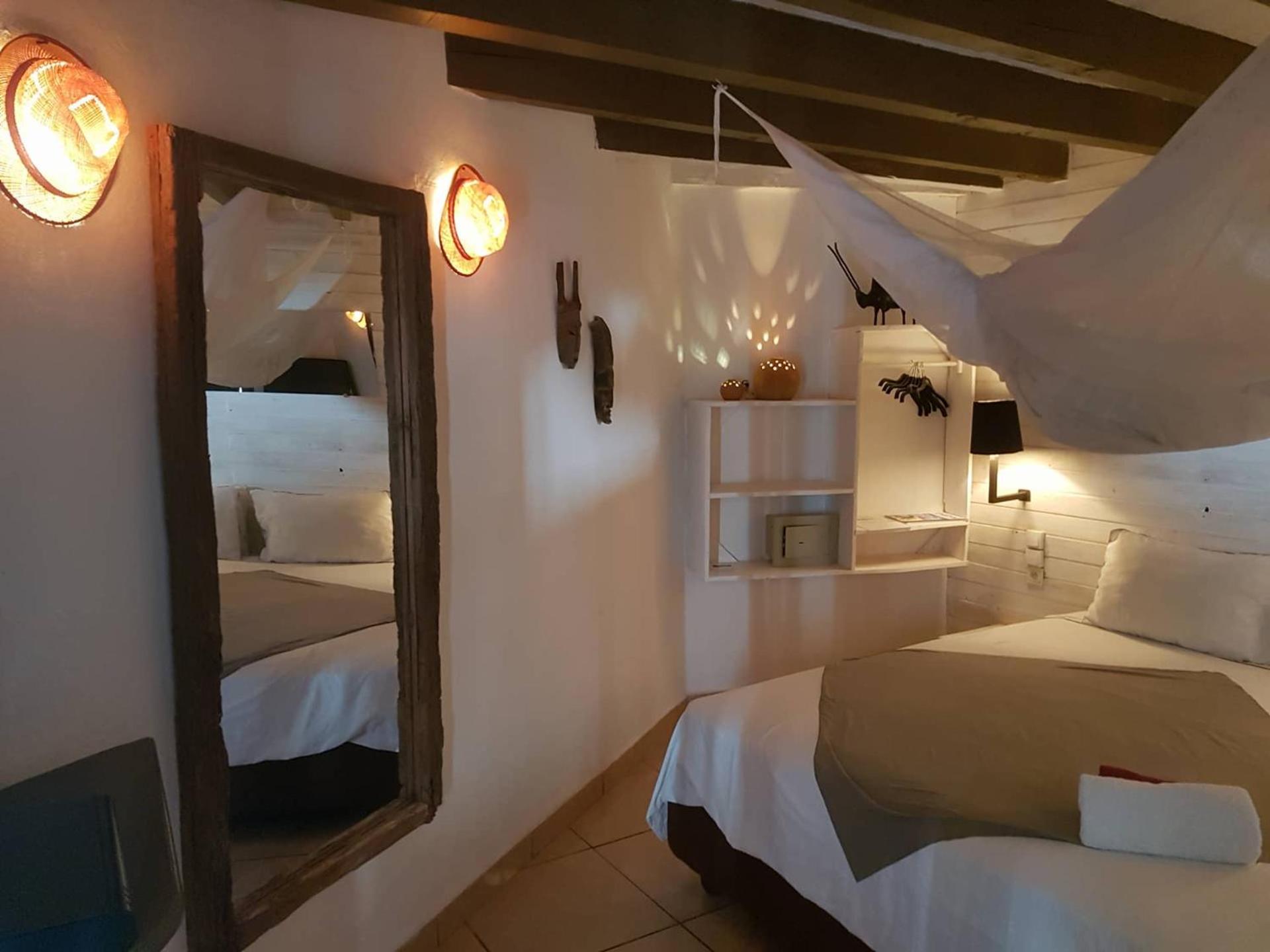 Hotel Restaurant La Ribaudiere Antananarivo Bilik gambar