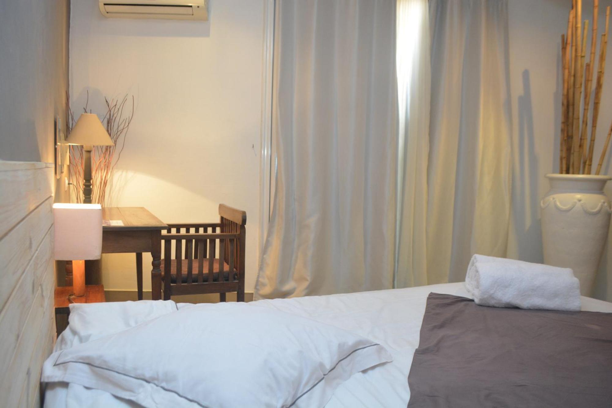 Hotel Restaurant La Ribaudiere Antananarivo Bilik gambar