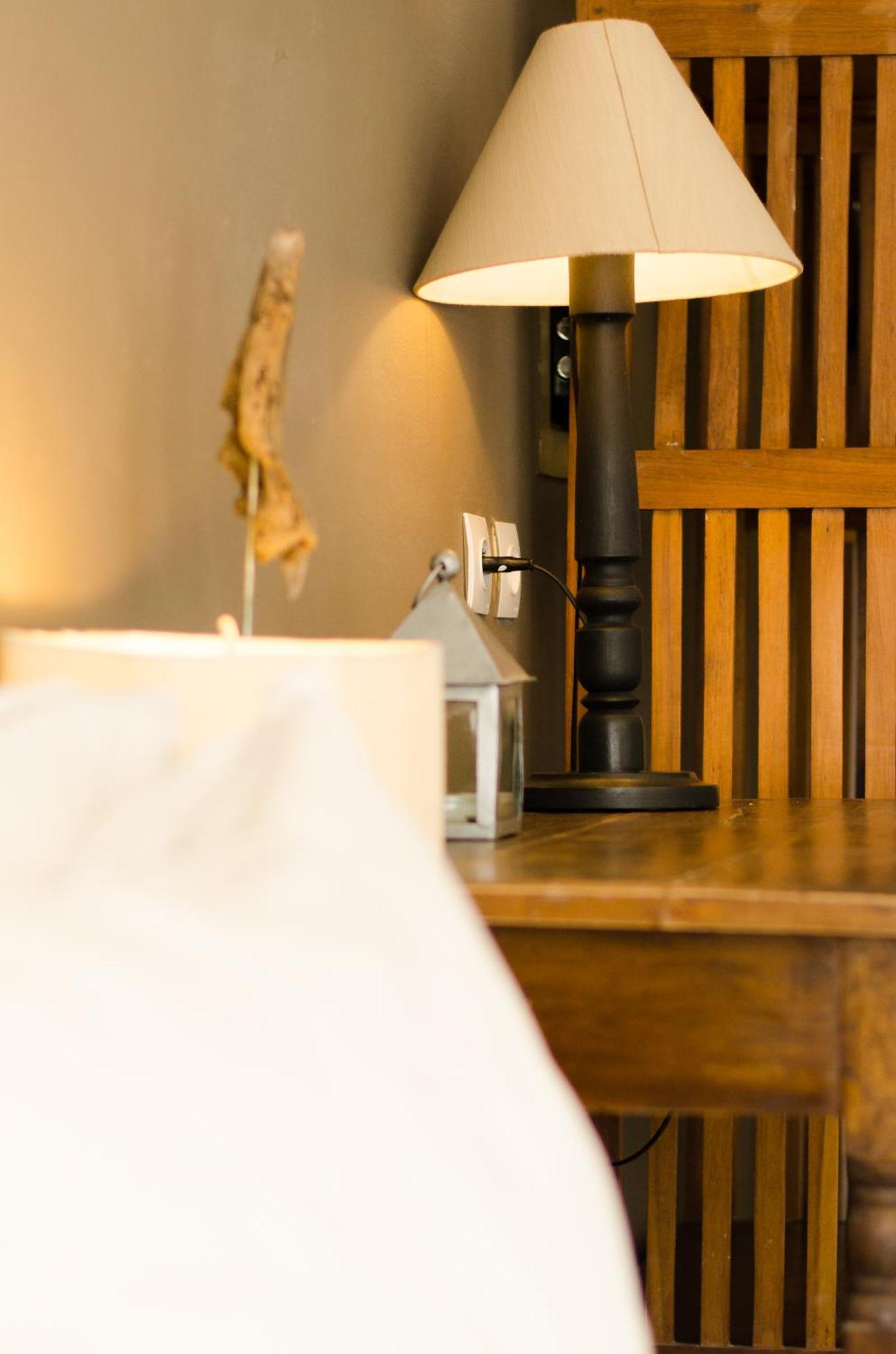 Hotel Restaurant La Ribaudiere Antananarivo Bilik gambar