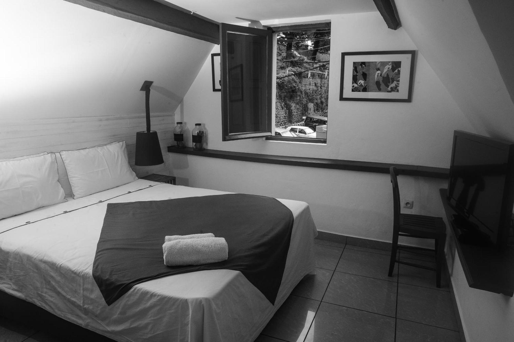 Hotel Restaurant La Ribaudiere Antananarivo Bilik gambar